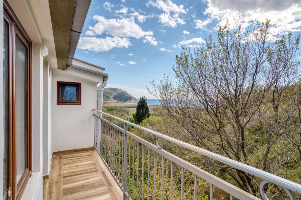 Savovic_Lux Daire Petrovac Dış mekan fotoğraf